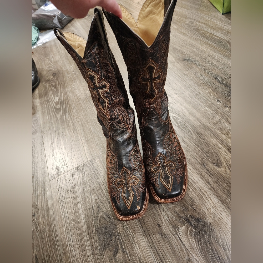 Men's Black and Brown Western Boots
